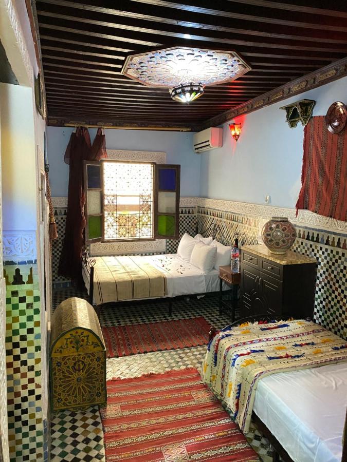 Dar Chourouk Hotel Fez Bagian luar foto