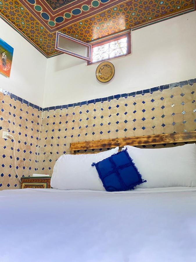 Dar Chourouk Hotel Fez Bagian luar foto