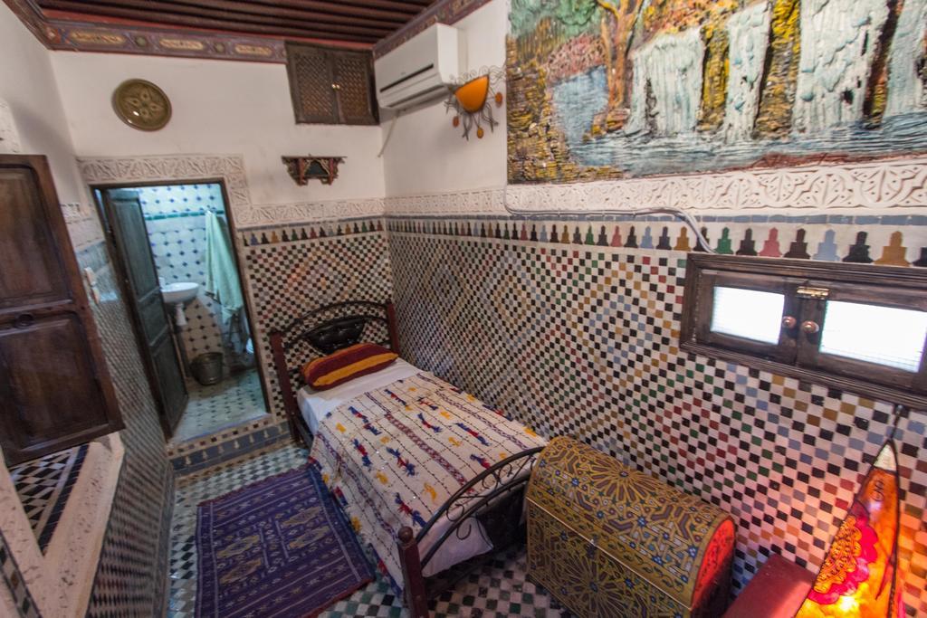 Dar Chourouk Hotel Fez Ruang foto