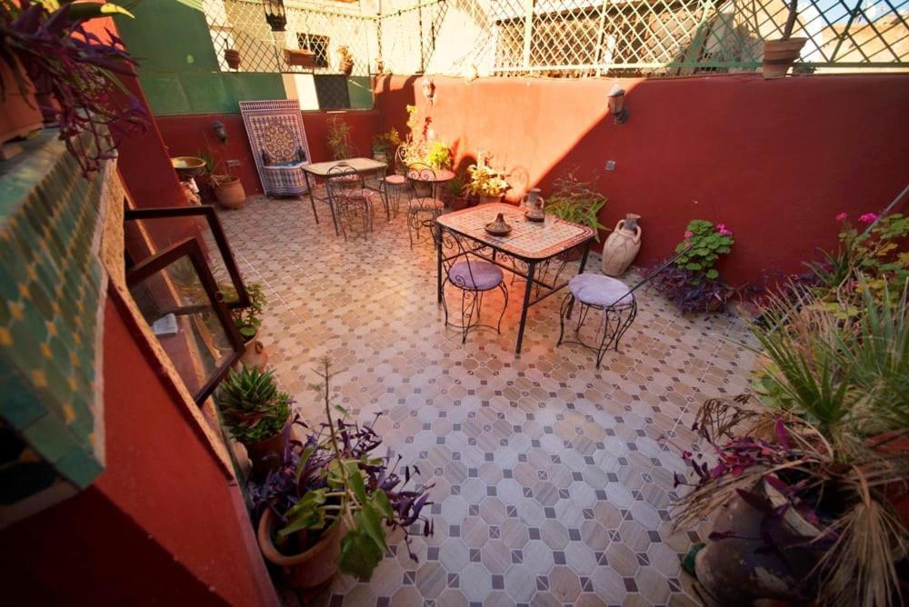 Dar Chourouk Hotel Fez Bagian luar foto