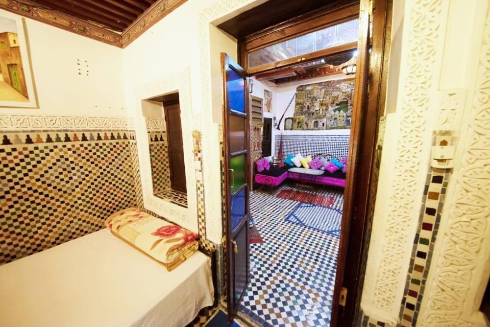 Dar Chourouk Hotel Fez Bagian luar foto